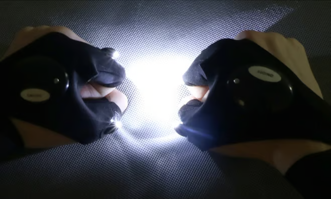 LED flashlight waterproof gloves
